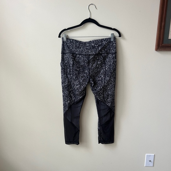 lululemon athletica Black and White Speckled Leggings - Picture 4 of 5